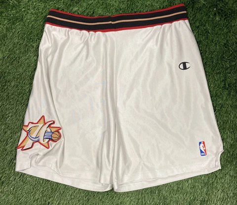 Vintage Champion Philadelphia 76ers Basketball Shorts Men’s 2XL A.I. Iverson Y2K Cover