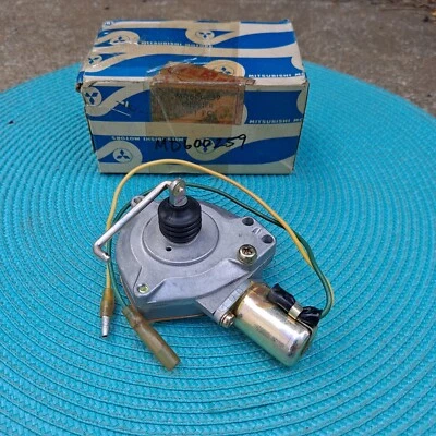 Dodge Colt 1972 nuevo en stock carburador conjunto posicionador del acelerador Foto 1 de 2