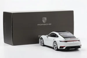 1:18 Minichamps Porsche 911 992 Turbo S Coupe weiss 2024 WAP Dealer - Picture 1 of 4