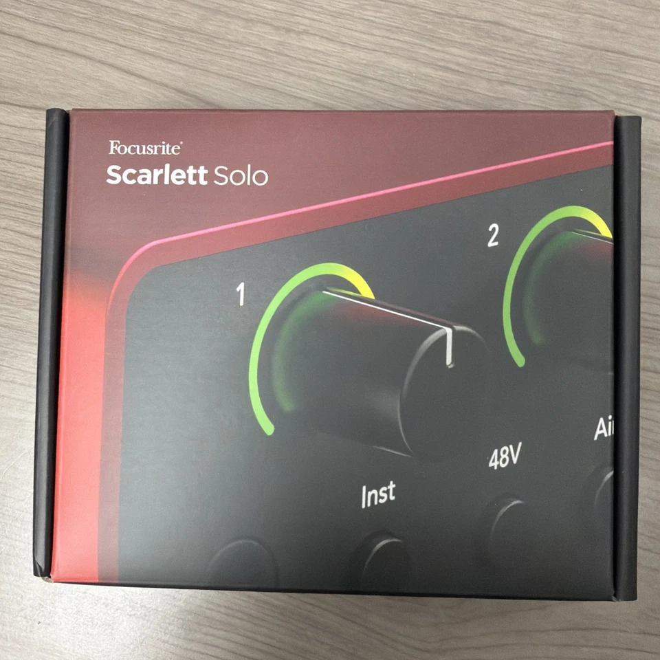 Focusrite Scarlett Solo 4th Gen USB Audio Interface with Scarlett Mic Pre - Image 1 of 3