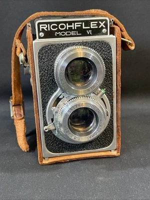 Câmera Caixa Vintage Ricohflex Modelo VI 1:3.5/F-80mm Não Testada - Imagem 1 de 4