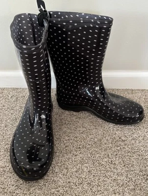 Sloggers NUEVAS Botas de Goma de Lluvia a Lunares Negras Talla 7 Para Mujer’s Media Pantorrilla Alta Foto 1 de 4
