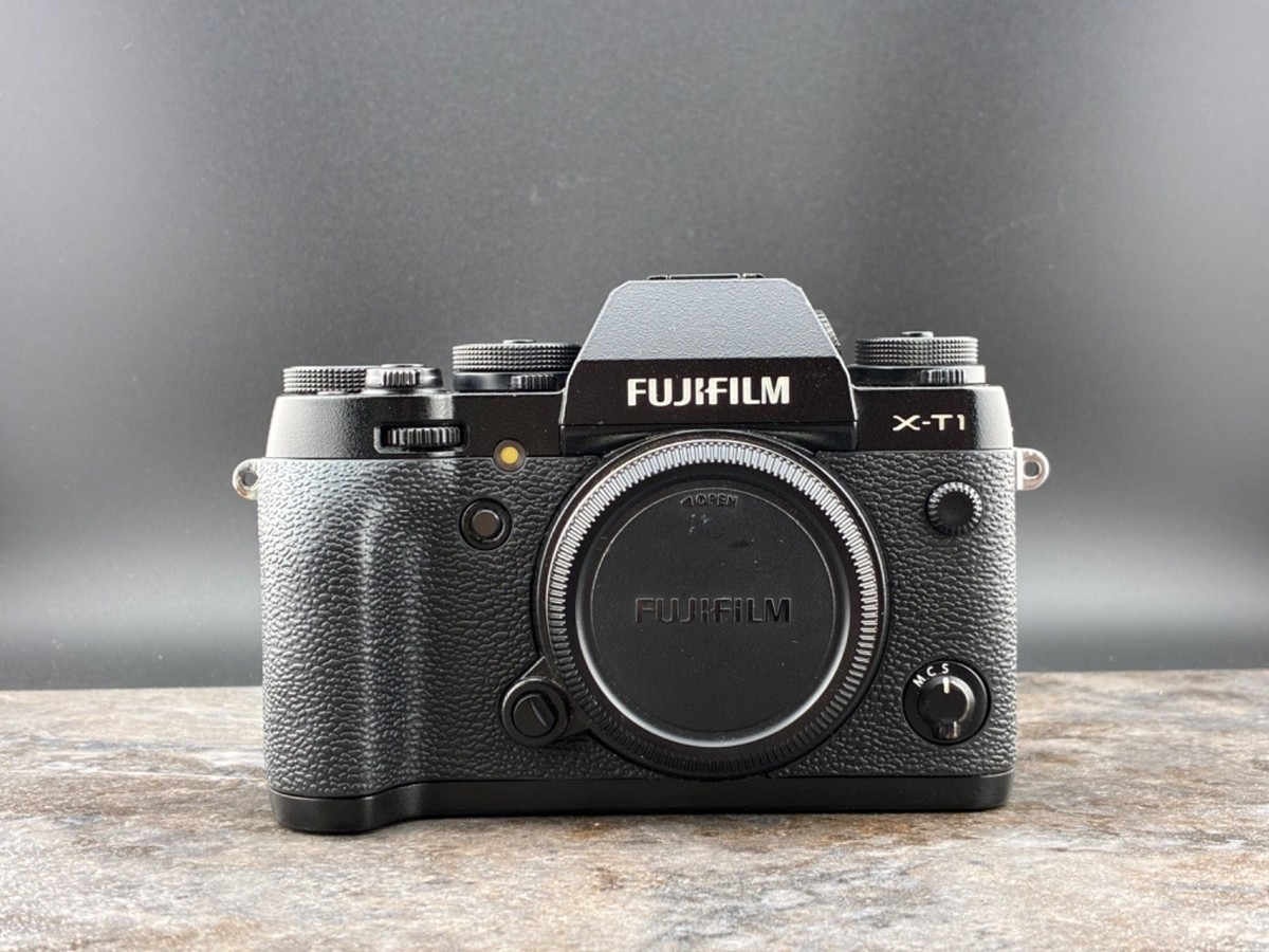 FUJIFILM X-T1 本体 バッテリー付きsale Used Fujifilm X-T1 | Park Cameras