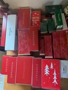 Tú eliges Adorno de Navidad de Star Wars Sello de colección a actual - Imagen 1 de 20