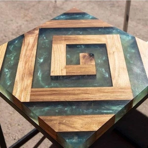 Epoxidtischplatte, Harztisch, quadratischer Epoxidtisch, Holztisch, Flusstischdekor - Bild 1 von 3