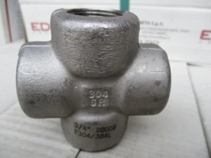 CROSS 3/4" 304SS NPT 3M - Picture 1 of 2