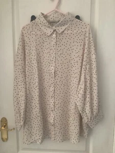 NWT. George ladies peach polka dot polyester blouse size 18 - Picture 1 of 4
