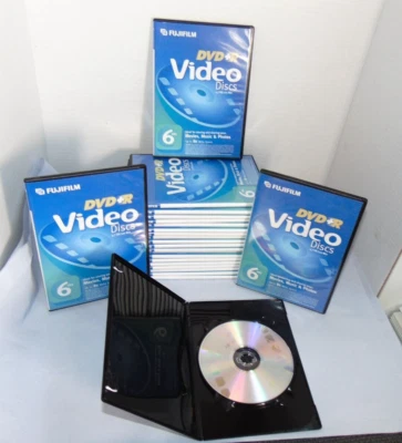 Fuji, Fujifilm DVD-R, 23 with case Blank 120 Min, 4.7 GB, 1x to 16x - Image 1 of 4