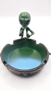 Posacenere Alieno Verde e Blu 4 Pollici Rotondo Fresco Decorazione Fumare per Feste - Foto 1 di 4