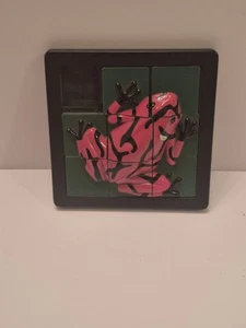1993 DaMert Company 3D-Diapuzzle, roter Frosch - Bild 1 von 3