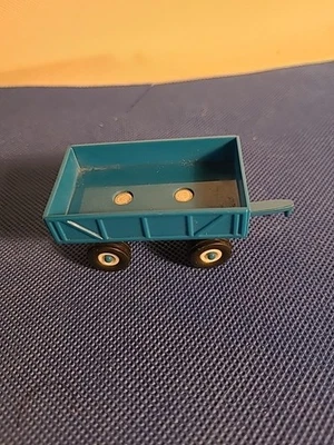 ERTL Blue Ertl Farm Flare Box Wagon Implement Farm Toy 1/64 Scale - Image 1 of 4