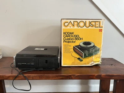 Kodak 760H Carousel Slide Projector Powers On Sold As Is For Parts/Repair - Image 1 of 4