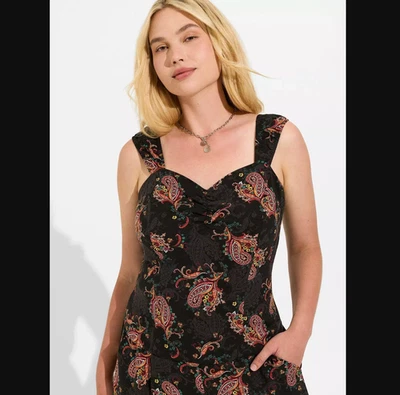 Top Torrid Challis Calado 1X 14 16 Negro Paisley Recortado Sweetheart Boho Nuevo con Etiquetas Foto 1 de 4