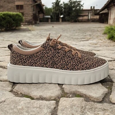 Roxy Womens Spotted Platform Sneakers Casual Chunky Sole Cushioned Comfort 10 - Image 1 of 4