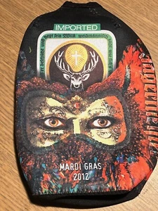 Jägermeister Karneval 2012 Flasche Koozie 750ML Reißverschluss Coozie - Bild 1 von 2