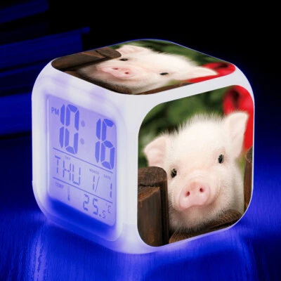 Colorido LED Despertador Cerdo Brillante Electrónico Digital Escritorio Reloj de Mesa 3.15" Foto 1 de 4