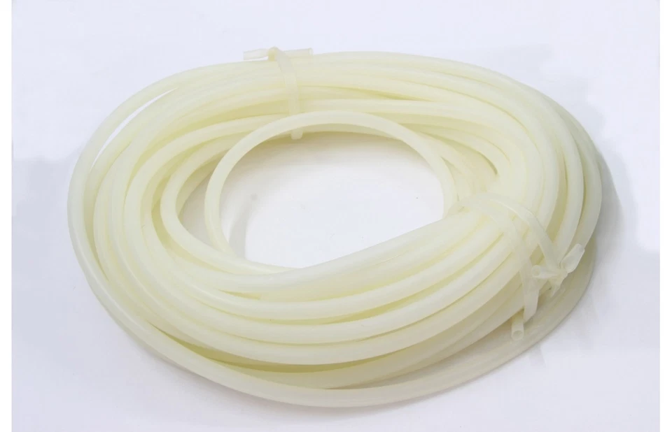 Silikonkraftstoffschlauch Ø 6 innen x Ø 10mm aussen Meterware Jamara 177619 - Bild 1 von 1