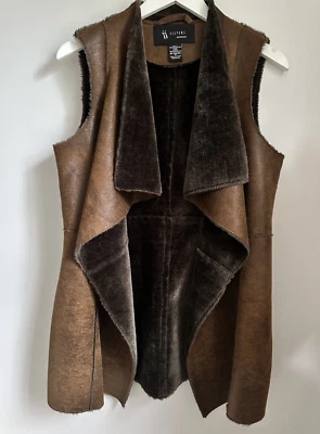 Chaleco Sherpa Two Sisters Outerwear Para Mujer Piel Sintética Pequeño Marrón Occidental Foto 1 de 4