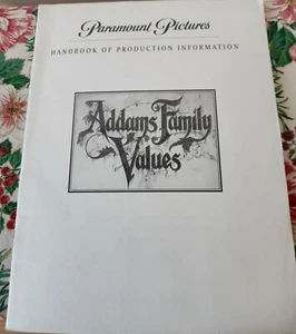 Addams Family Values Movie Memorabilia 1993 Handbook Of Production Information - Picture 1 of 3