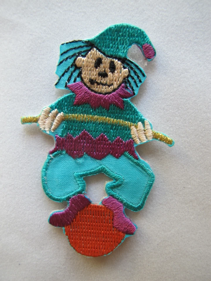 #2727 Circus Actor Embroidery Iron On Applique Patch - Image 1 of 1