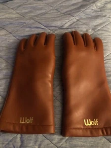 Wolf Radiation Xray Protective Gloves 12" / .5mm lead - Picture 1 of 5