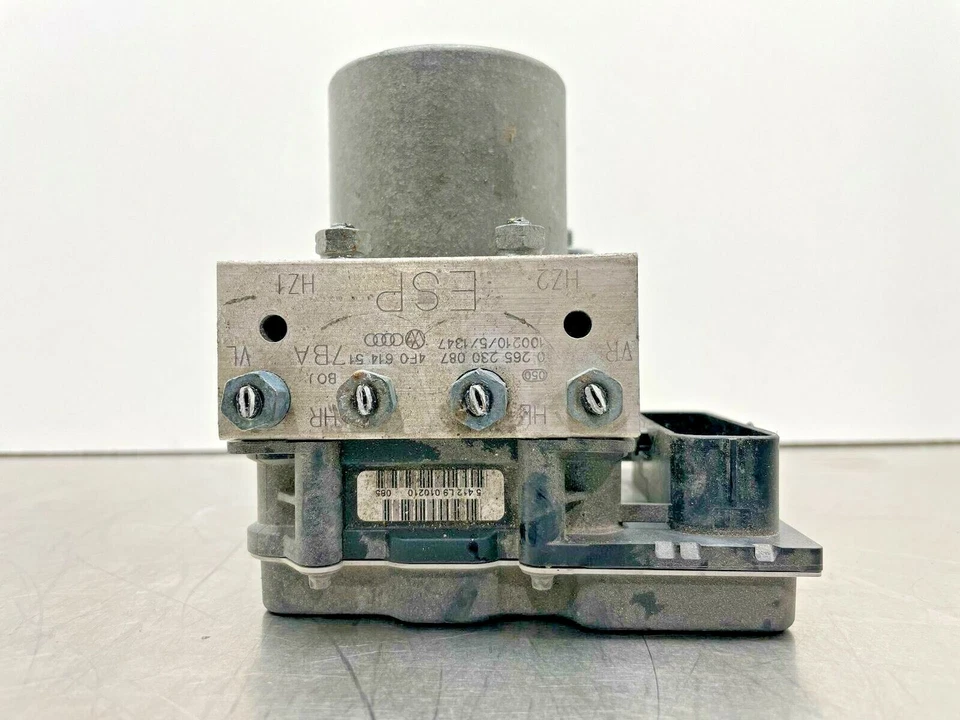 2010 AUDI A6 QUATTRO AWD ABS ANTI-LOCK BRAKE PUMP MODULE ASSEMBLY 4F0910517AL - Image 1 of 4