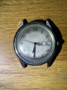 Reloj de pulsera Timex 1978 vintage cuerda automática 48852 10978 Gran Bretaña funciona - Imagen 1 de 5