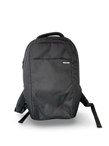 Incase Icon Slim Pack – Laptop Backpack – Black – NWOT - Picture 1 of 3