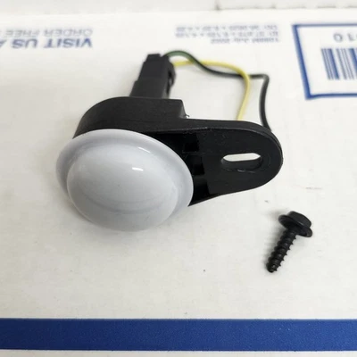 ✅02-12 吉普自由礼貌灯 56042559AA 原始设备制造商 — 第 1/4 张图片