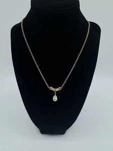 "Collar de cadena romano vintage tono oro con colgante de cristal lágrima 18""" - Imagen 1 de 12