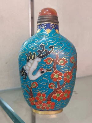 Exquisita botella de tabaco artesanal hecha a mano Cloisonne filigrana esmalte flor y pájaro Foto 1 de 4