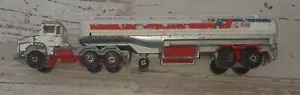 CAMION CAMIONCINO + RIMORCHIO AUTOBOTTE CISTERNA ELF ANTAR MAJORETTE SCANIA 140 - Foto 1 di 5