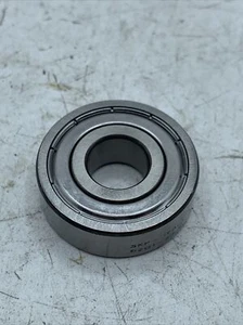 6201-2Z CUSCINETTO A SFERE SCHERMATO 32X12X10 PIAGGIO ZIP GENUINE OEM SKF - Picture 1 of 3