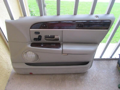 03-11LINCOLN TOWN 汽车 RHF 前门内部装饰面板 ML 石色 — 第 1/4 张图片