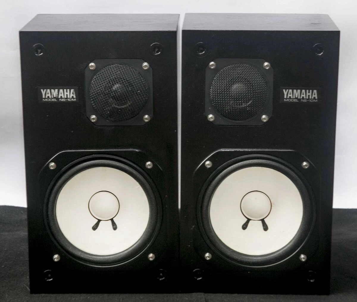 YAMAHA ns-10m studio スピーカー YAMAHA NS-10Mの仕様 ヤマハ