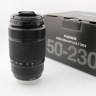 Lente negra para cámara Fuji Fujifilm Fujinon XC 50-230 mm F4,5-6,7 Foto 1 de 4