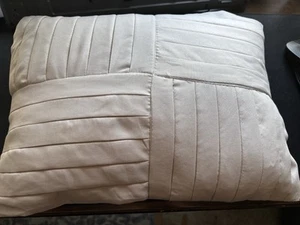 Nuevo Paquete de 1 Almohada Bedsure Consigue Acogedora 15 X 12 Beige Cruzada Envío Rápido - Imagen 1 de 7