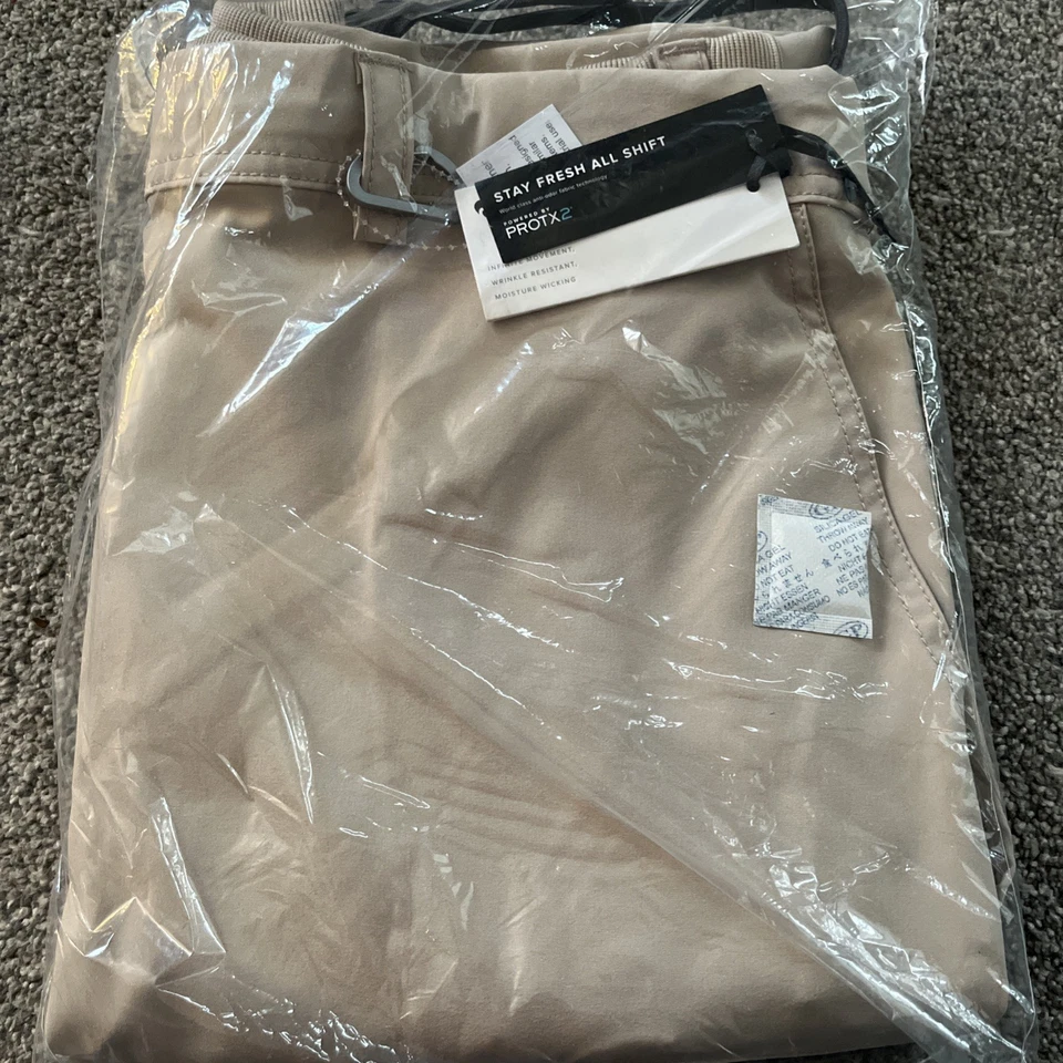 Pantalón Médico Cherokee Ropa de Trabajo Para Hombres Frente con Mosca WW140 KAK Caqui Envío GRATIS Foto 1 de 1