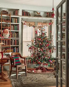 VINTAGE CHRISTMAS ANTIQUE STYLE TREE WINTER PHOTO - 5x7 Glossy Printed Photo - Picture 1 of 1