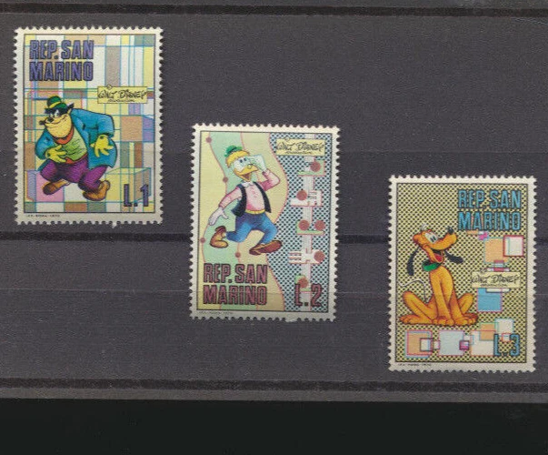 Juego de 3 estampillas de personajes de dibujos animados de Disney San Marino ideales para manualidades, aprobaciones Foto 1 de 1