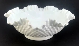 Fenton weiß Nägel Milchglas 11,5" breit geraffter Rand Schüssel Schale - Bild 1 von 6