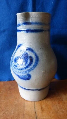 Ancien pichet en grès de l'est Alsace Betschdorf  hauteur 24 cm. TBE - Photo 1/4