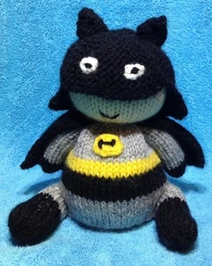 KNITTING PATTERN - Batman inspired chocolate orange cover or 15 cms toy - Picture 1 of 1