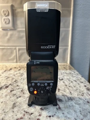 Canon 600EX I-RT Speedlite Flash Wireless With Cover, Stand and Case Works  - Image 1 of 4