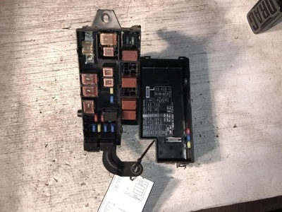 Compartimento de motor caixa de fusíveis compatível com 05-08 FORESTER 894960 - Imagem 1 de 4