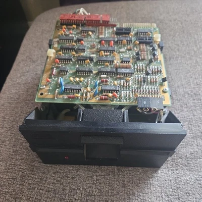 Tandon IBM 5150 5160 TM100-2A Full Height 5,25 Zoll Diskettenlaufwerk Vintage - Bild 1 von 4