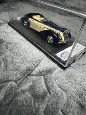 Vagón Alfa Modelos 1/43 6C2300B LUGANO 1937 Metal Blanco Casi Como Nuevo #38 de 100 Foto 1 de 4