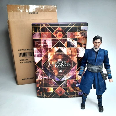 Figura Hot Toys Doctor Strange escala 1/6 MMS387 con remitente Foto 1 de 4