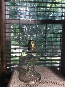 Antique Large Heavy 19” Pedestal Oil Lamp With New Burner And Wick - Picture 1 of 7