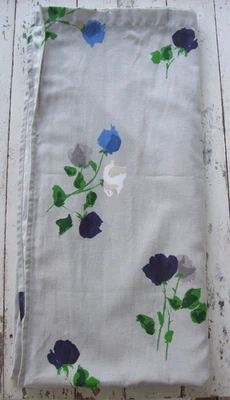 Cortina de ducha Kate Spade New York Willow Court ~ 72 pulgadas x 72 pulgadas ~ mezcla de algodón/poliéster Foto 1 de 4